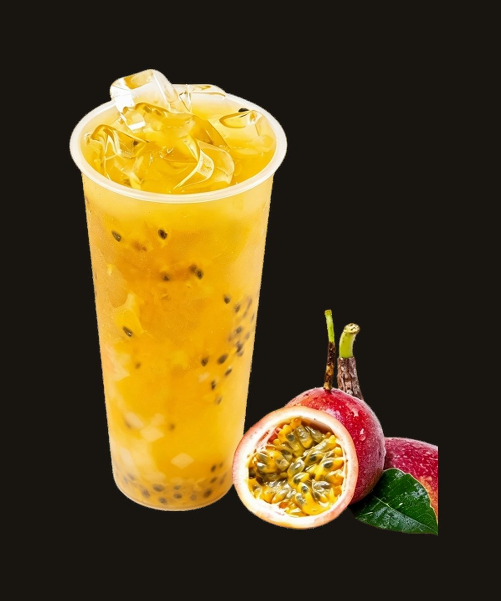 Passion fruit tea with fresh passion fruit